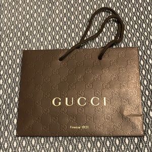 Gucci shopping bag